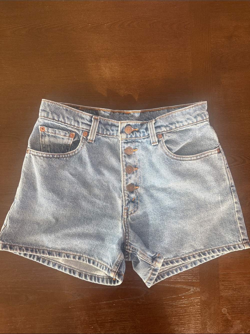 Levi's Vintage Button Fly Denim Shorts Womens High Rise Mom Jean Light Wash